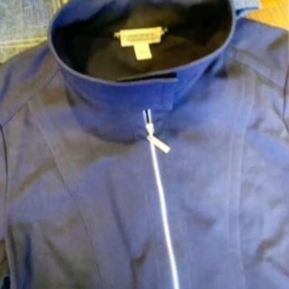 St John Sport Jacket in Dark Blue - Picture 2 of 9